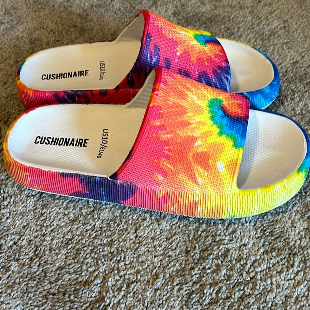 Cushion air woman’s slides size 10